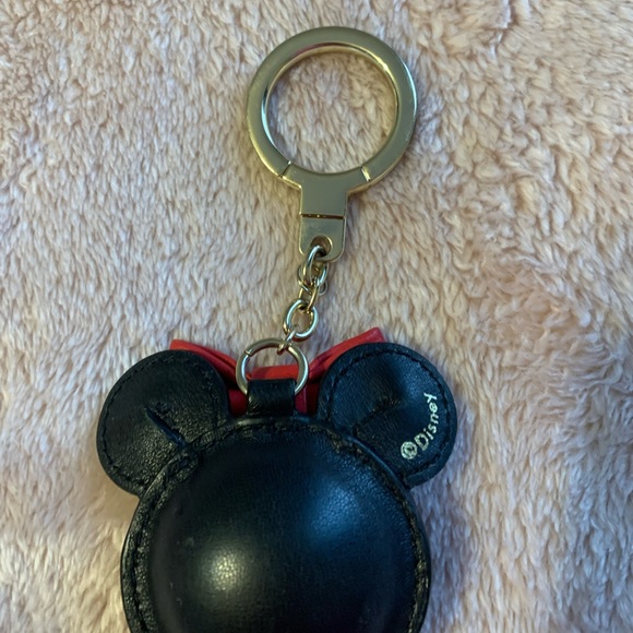KATE SPADE Disney MM Keychain - Picture 2 of 4